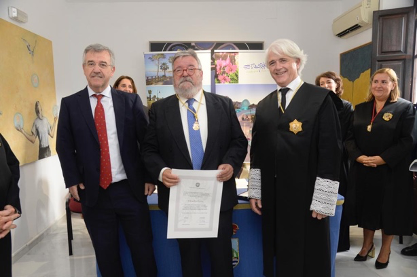 Jorge Moro recoge la Medalla de Honor de la Abogacía de Málaga